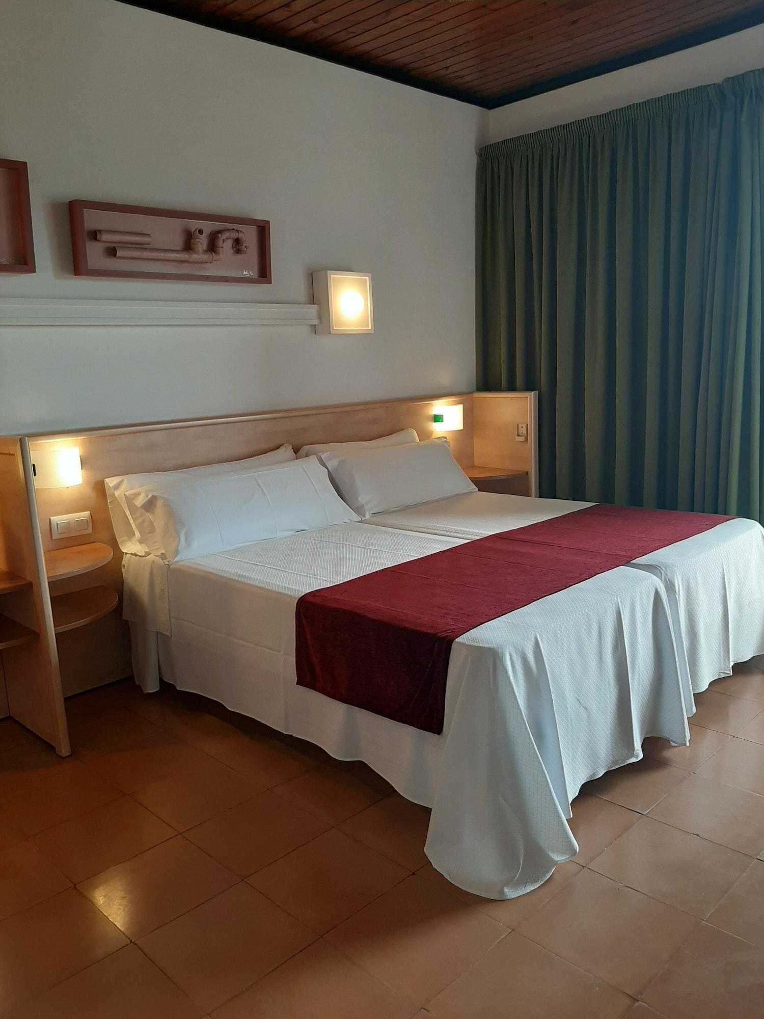 Hotel Xaine Park 료렛 드 마르 외부 사진