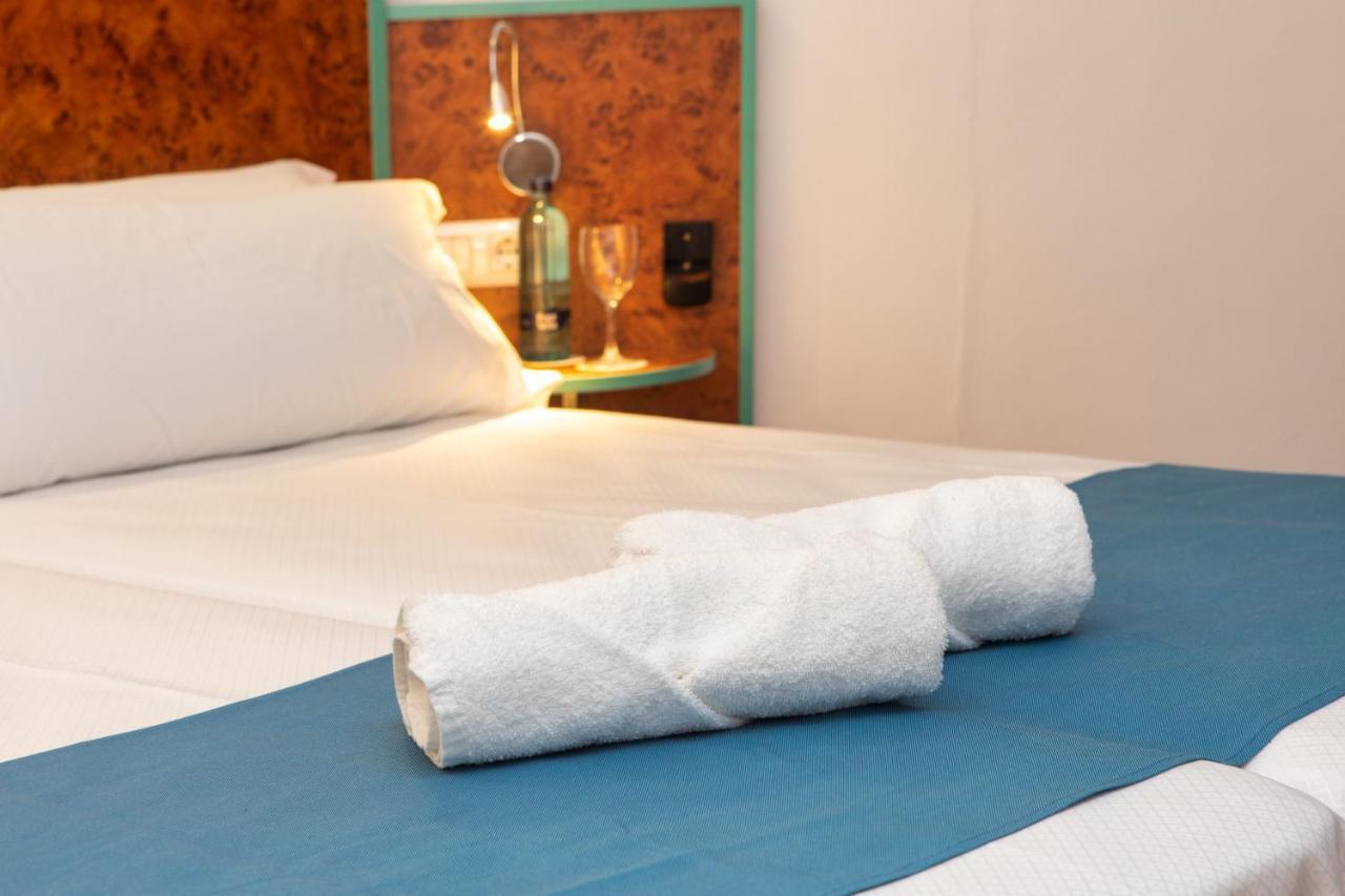Hotel Xaine Park 료렛 드 마르 외부 사진